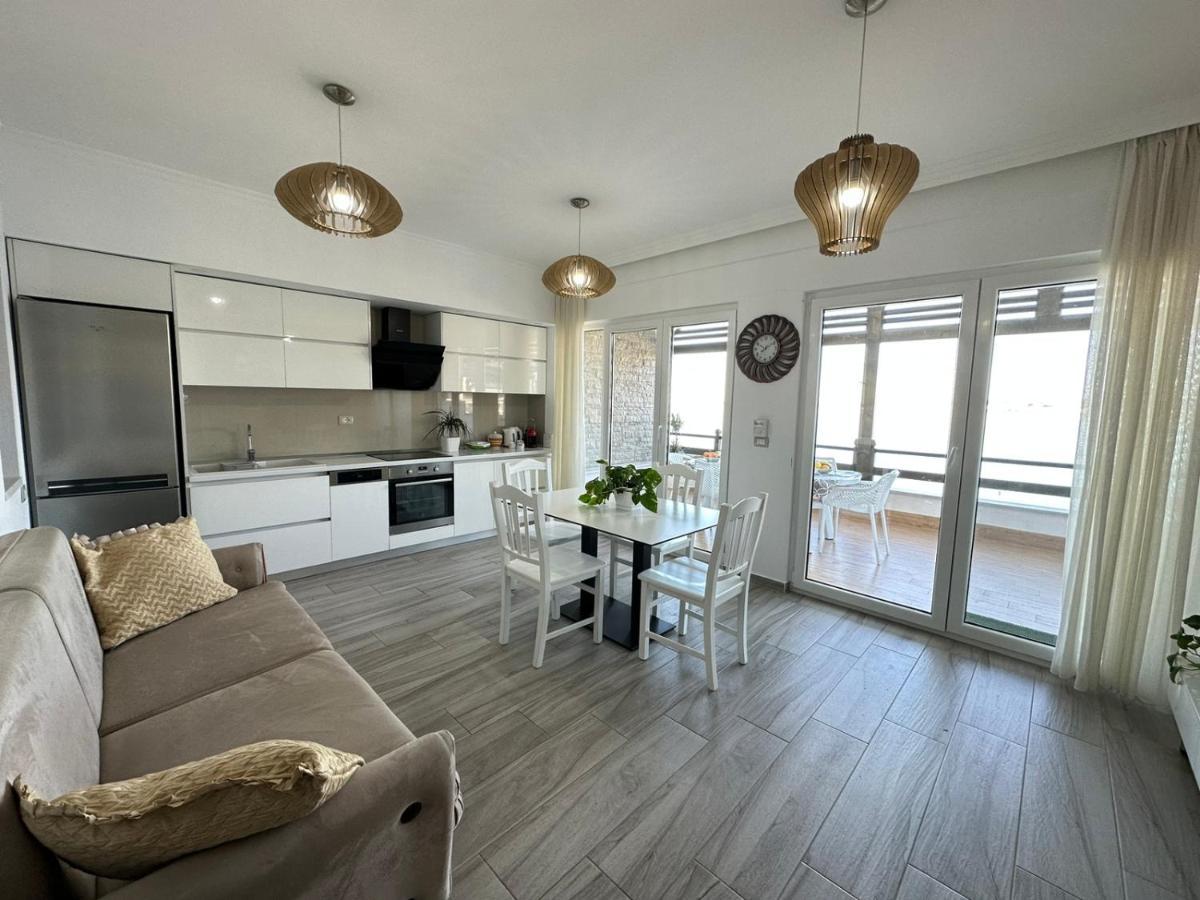 Home Aquamarine & Residence Vlore Exterior photo