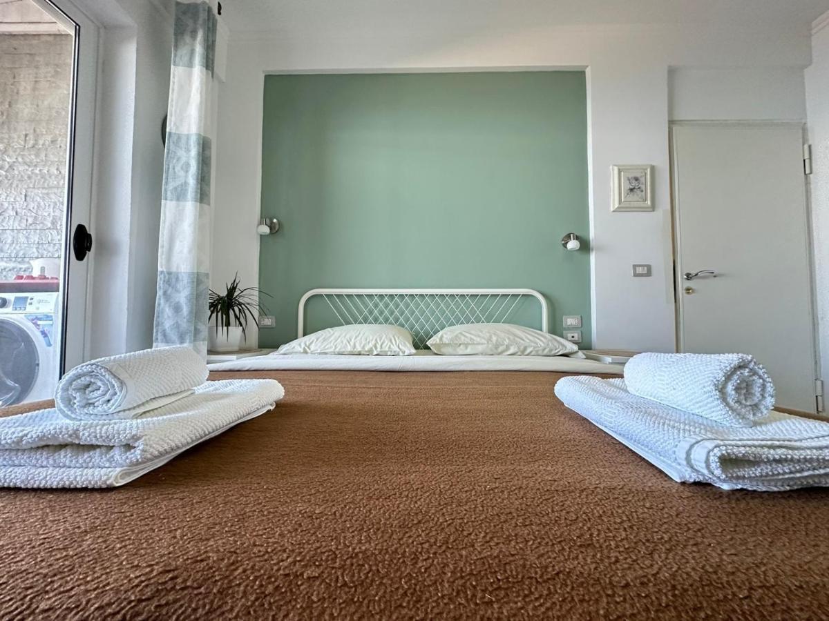 Home Aquamarine & Residence Vlore Exterior photo