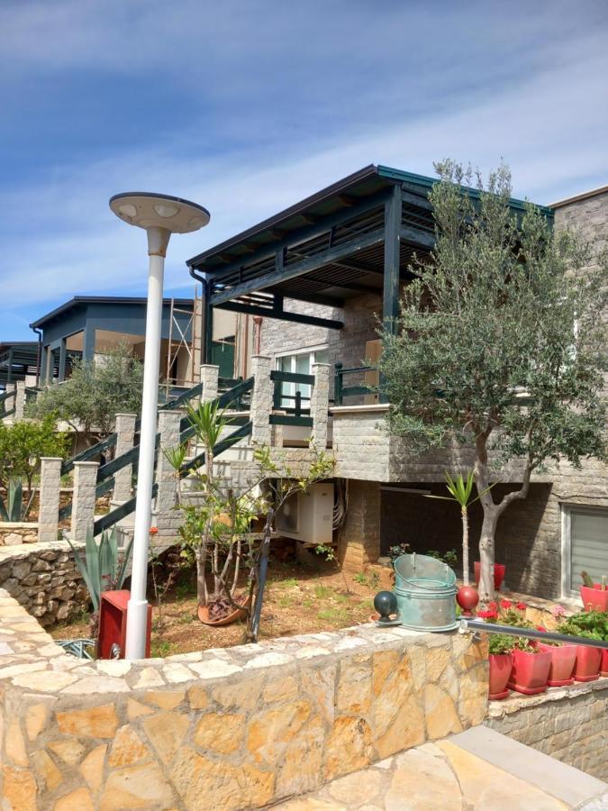 Home Aquamarine & Residence Vlore Exterior photo